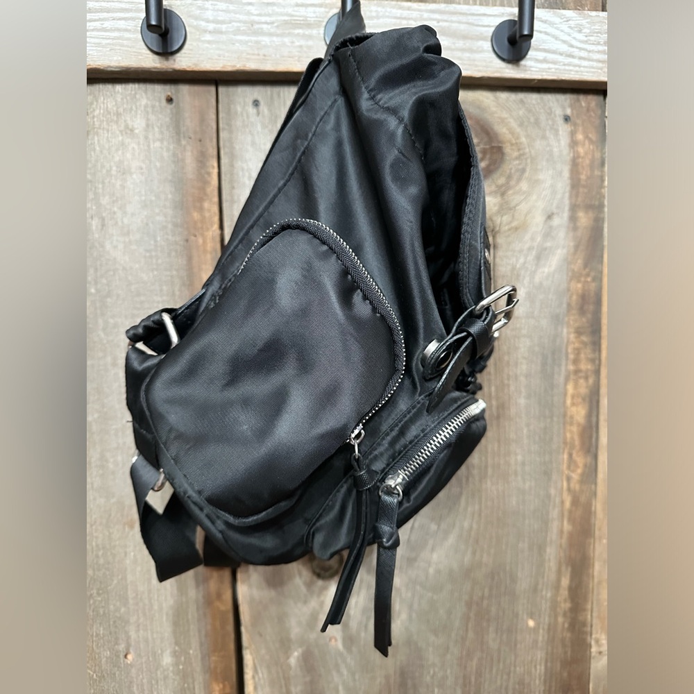 Rue21 Nylon Flap Top Cinch Backpack in Black - Picture 3 of 17